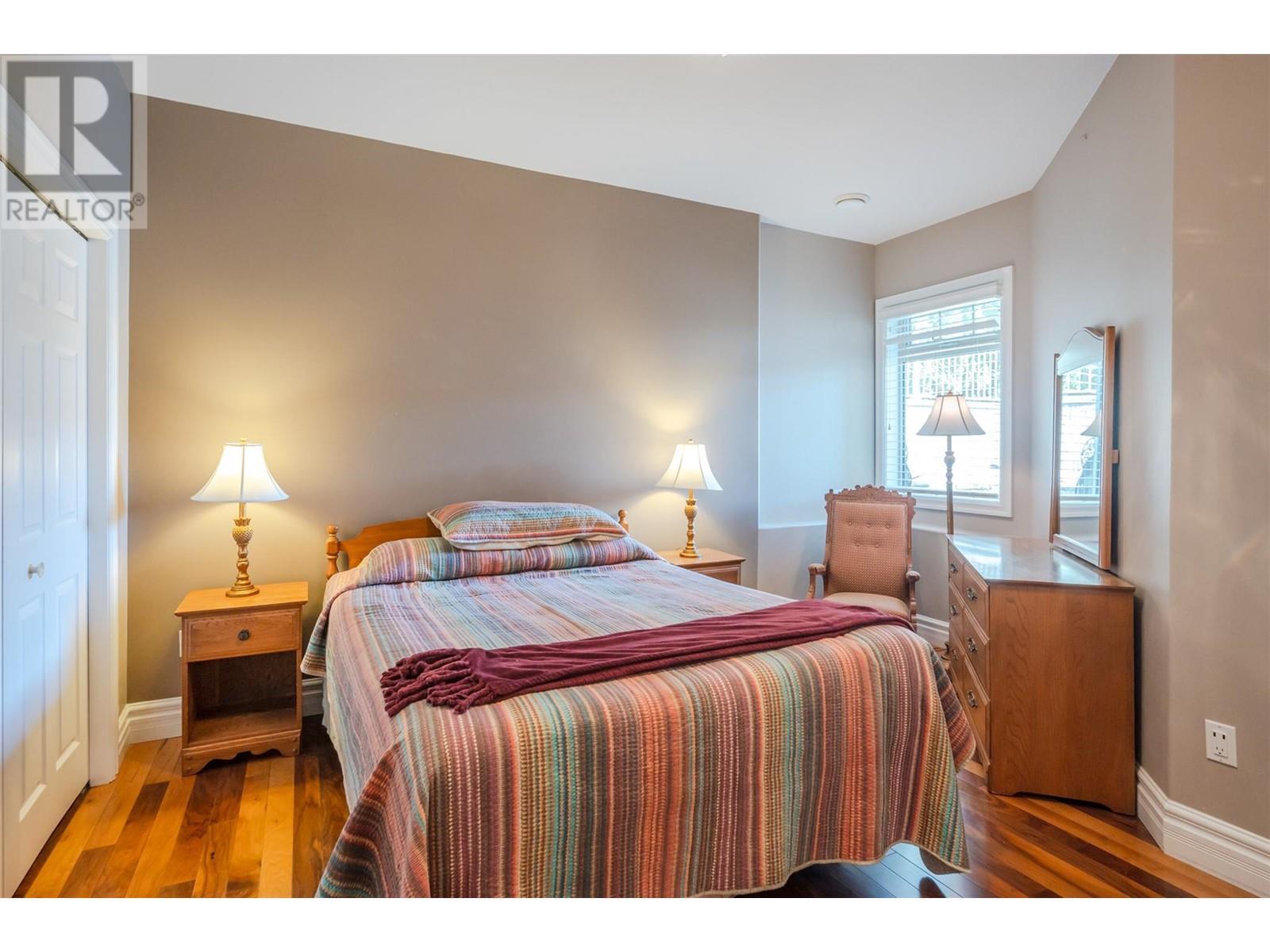 6208 89th Street, Osoyoos, British Columbia  V0H 1V1 - Photo 13 - 10343160