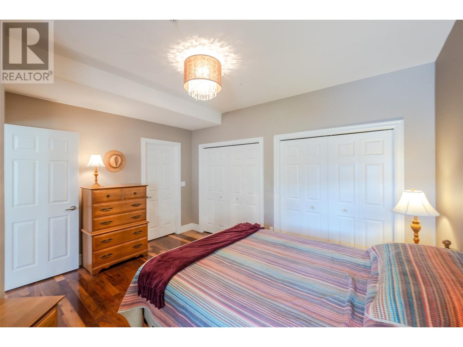 6208 89th Street, Osoyoos, British Columbia  V0H 1V1 - Photo 14 - 10343160