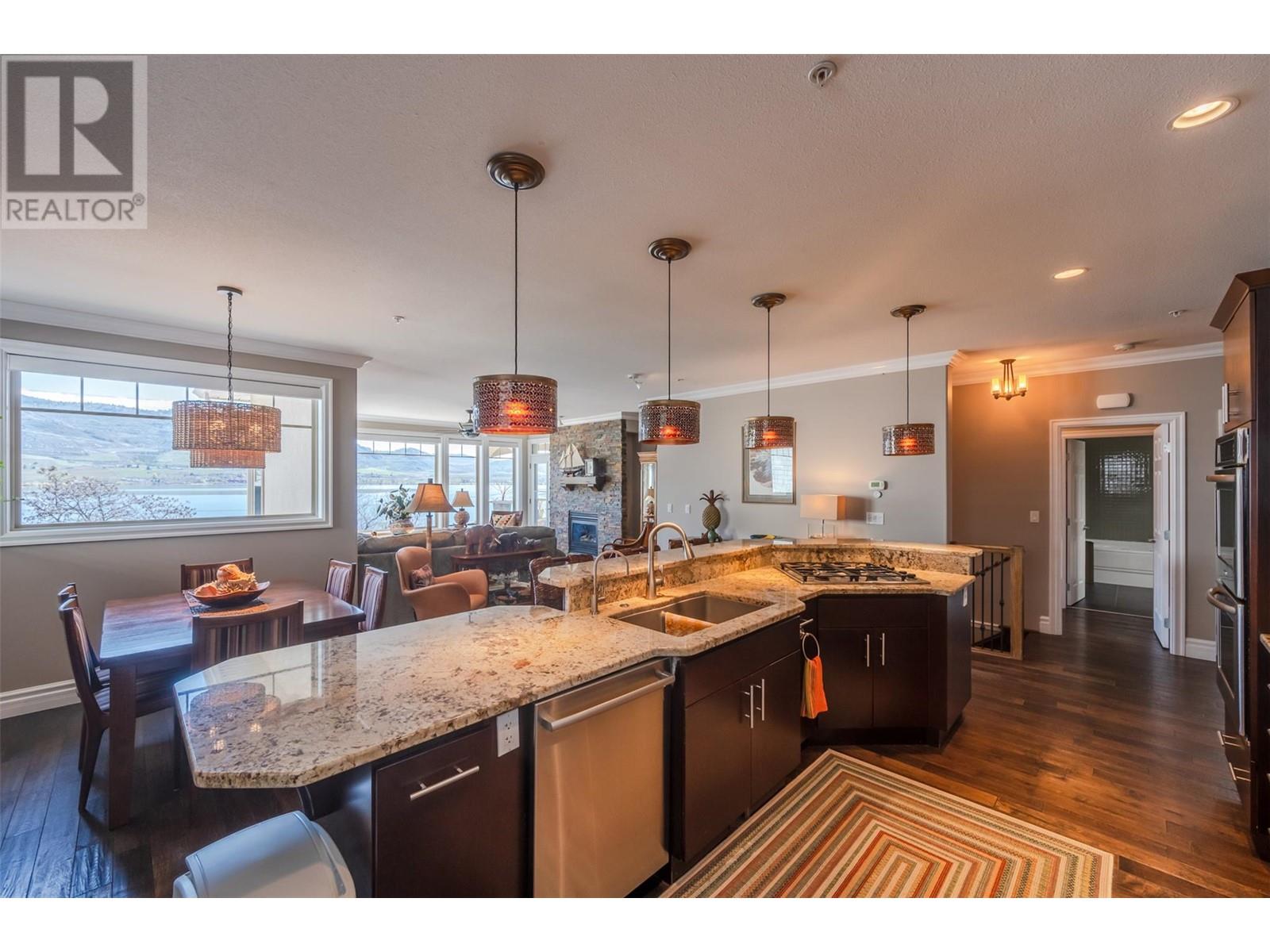 6208 89th Street, Osoyoos, British Columbia  V0H 1V1 - Photo 33 - 10343160