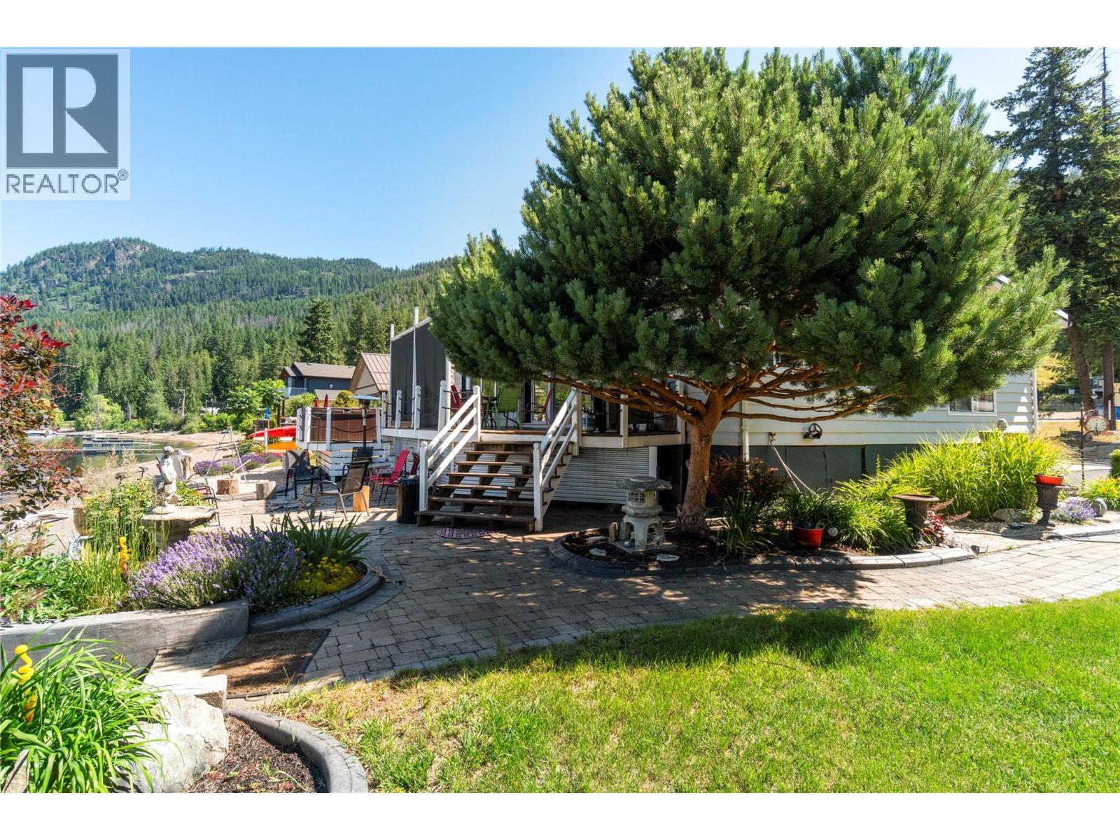2009 Eagle Bay Road, Blind Bay, British Columbia  V0E 1H1 - Photo 91 - 10343277