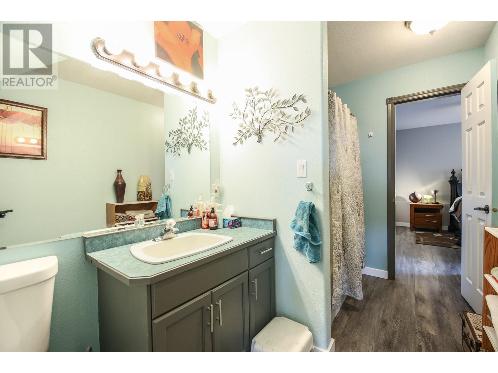 384 19 Road, Oliver, British Columbia  V0H 1T1 - Photo 77 - 10343248