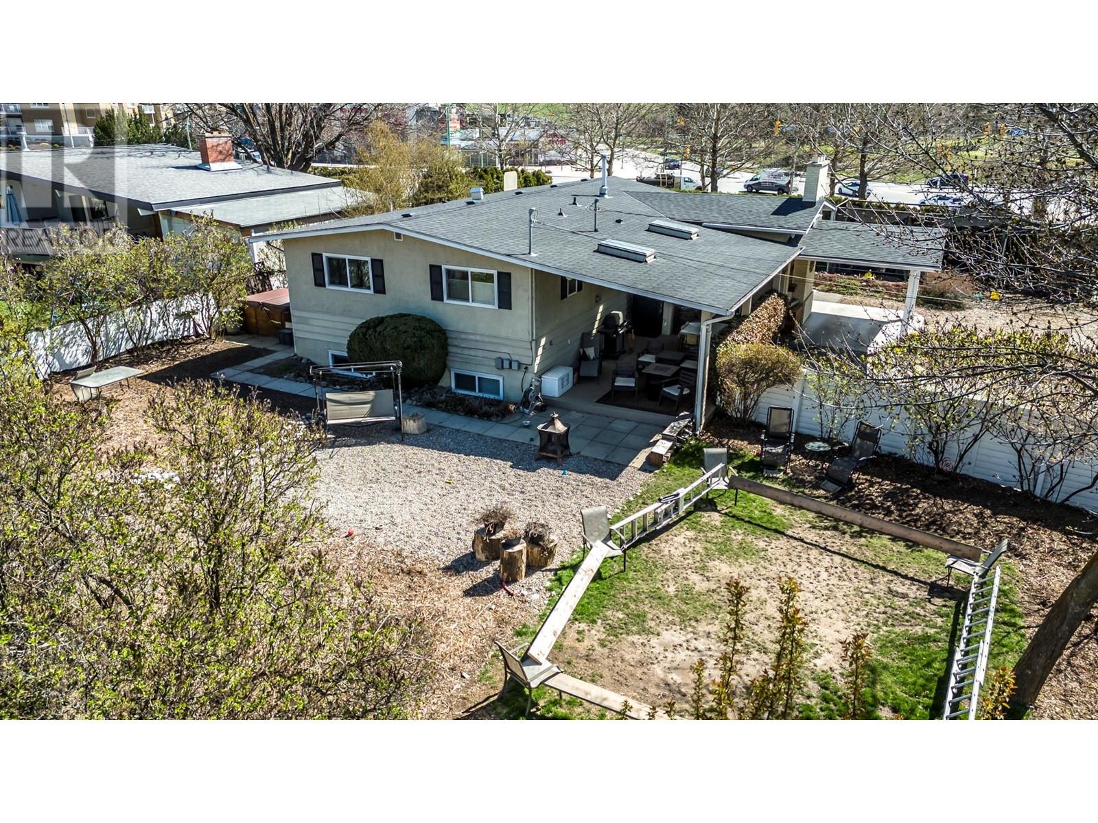 703 Glenburn Street, Kelowna, British Columbia  V1Y 4G4 - Photo 22 - 10343607