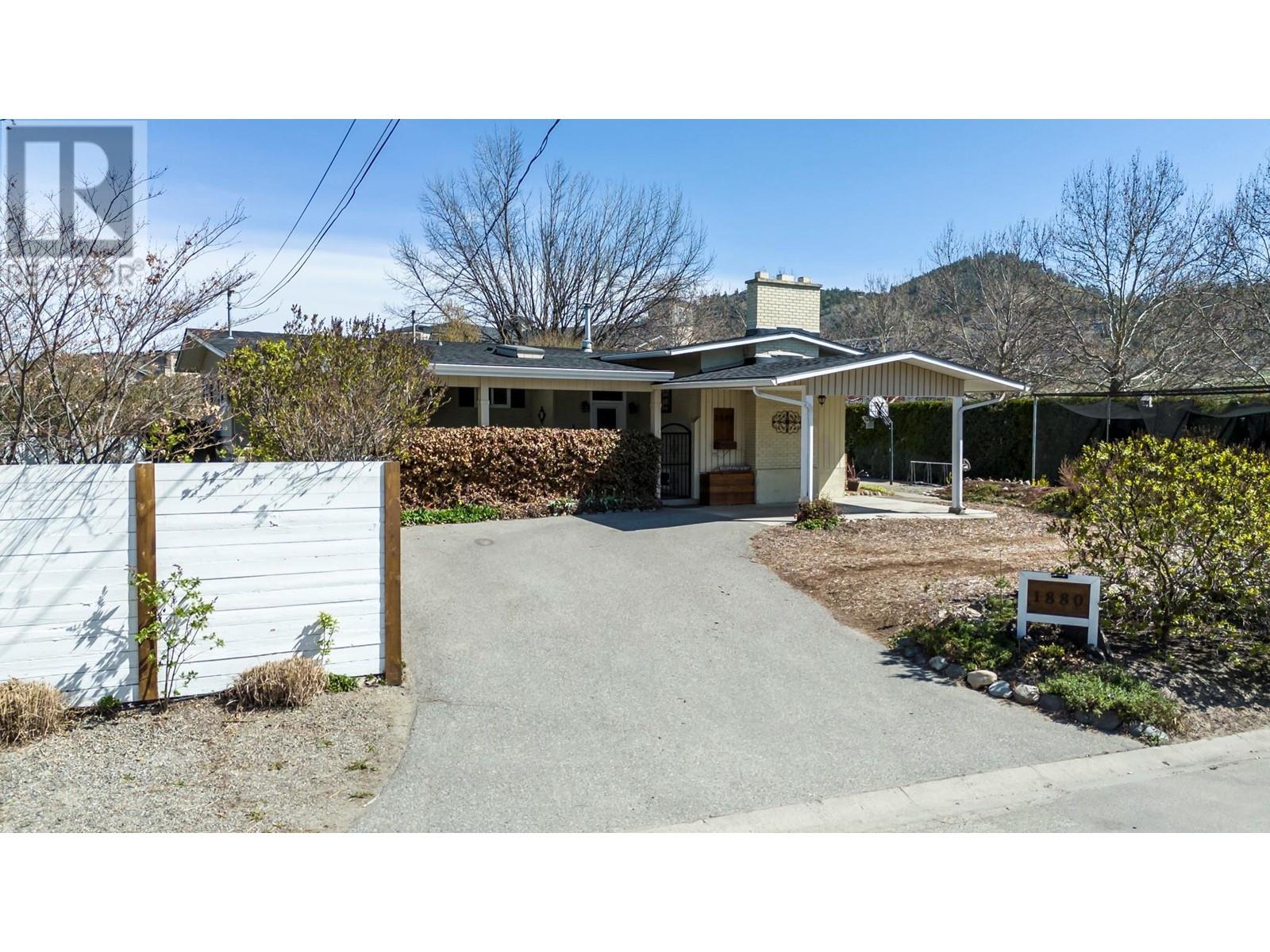 1880 Broadview Avenue, Kelowna, British Columbia  V1Y 4N8 - Photo 25 - 10343555