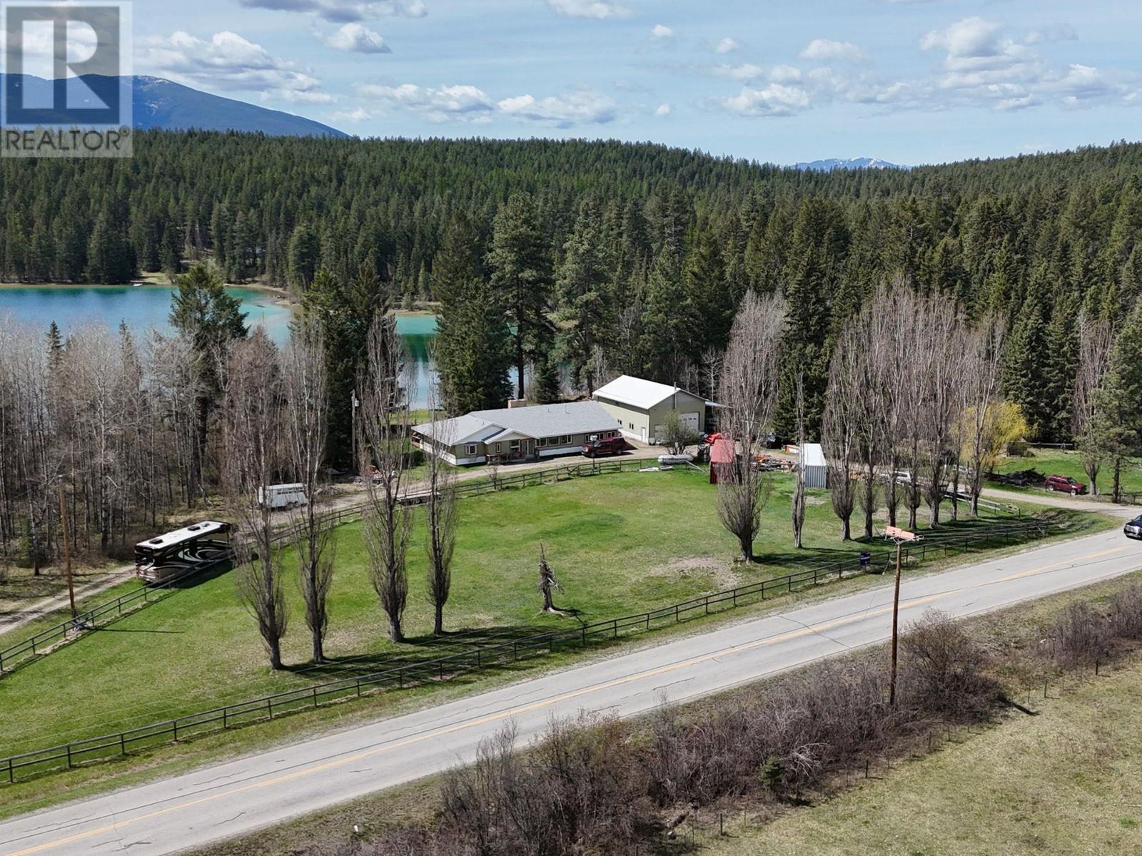 2325 Wardner Fort Steele Road, Fort Steele, British Columbia  V0B 1N0 - Photo 10 - 10343701