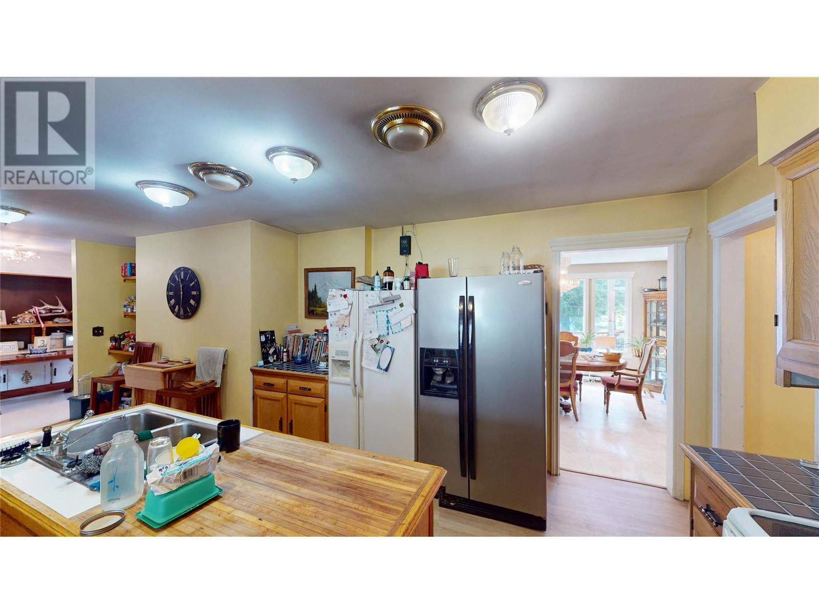 2325 Wardner Fort Steele Road, Fort Steele, British Columbia  V0B 1N0 - Photo 18 - 10343701