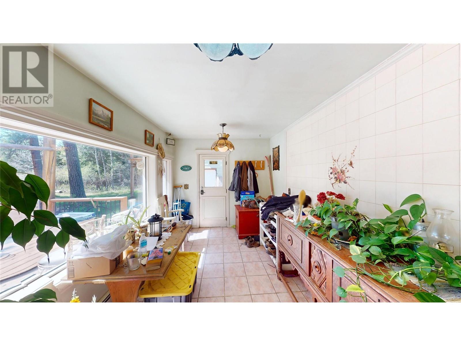 2325 Wardner Fort Steele Road, Fort Steele, British Columbia  V0B 1N0 - Photo 34 - 10343701