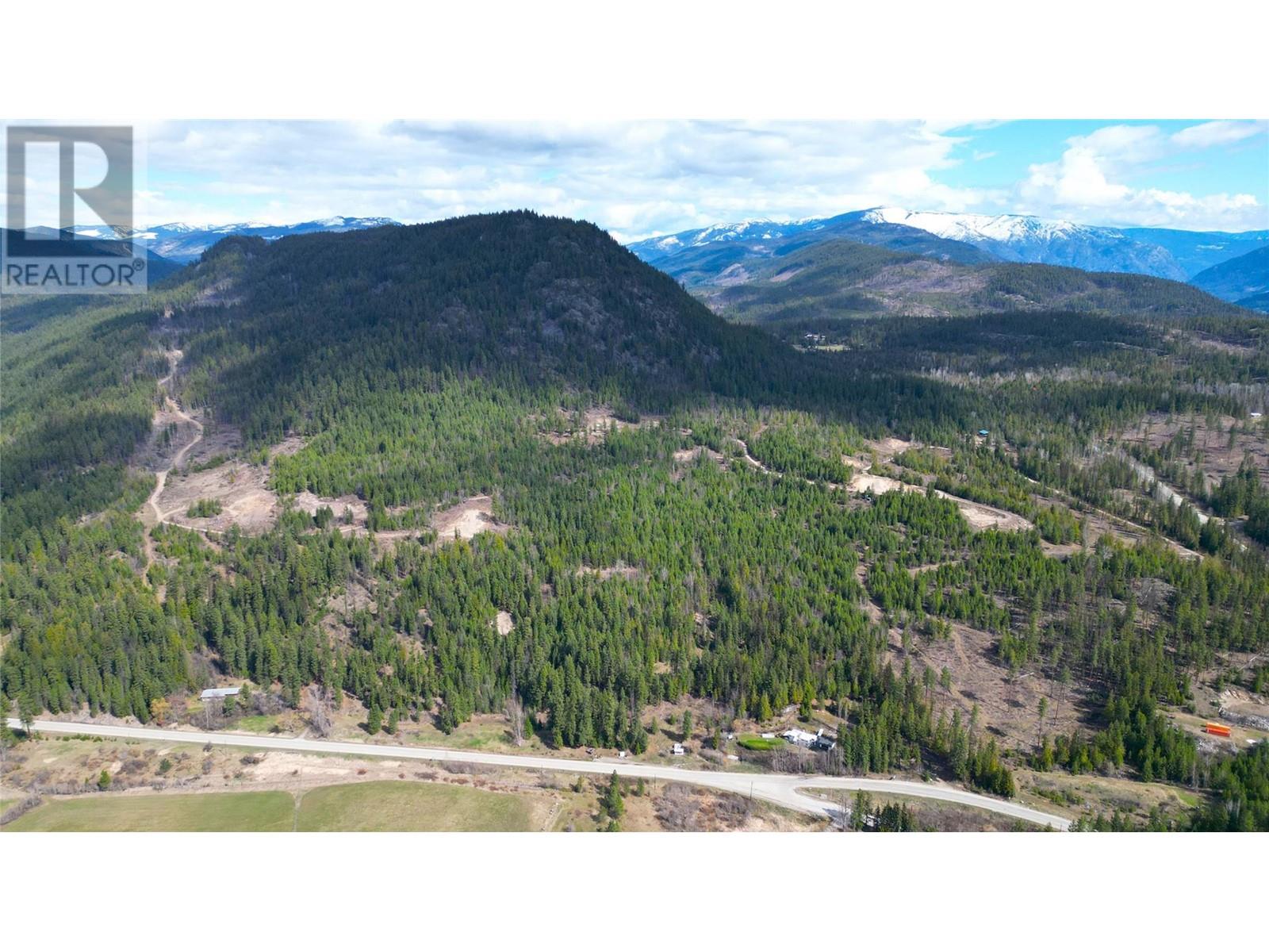 9300 6 Highway, Edgewood, British Columbia  V0G 1J0 - Photo 28 - 10343313