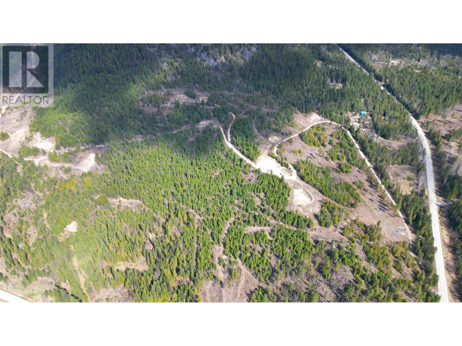 9300 6 Highway, Edgewood, British Columbia  V0G 1J0 - Photo 32 - 10343313