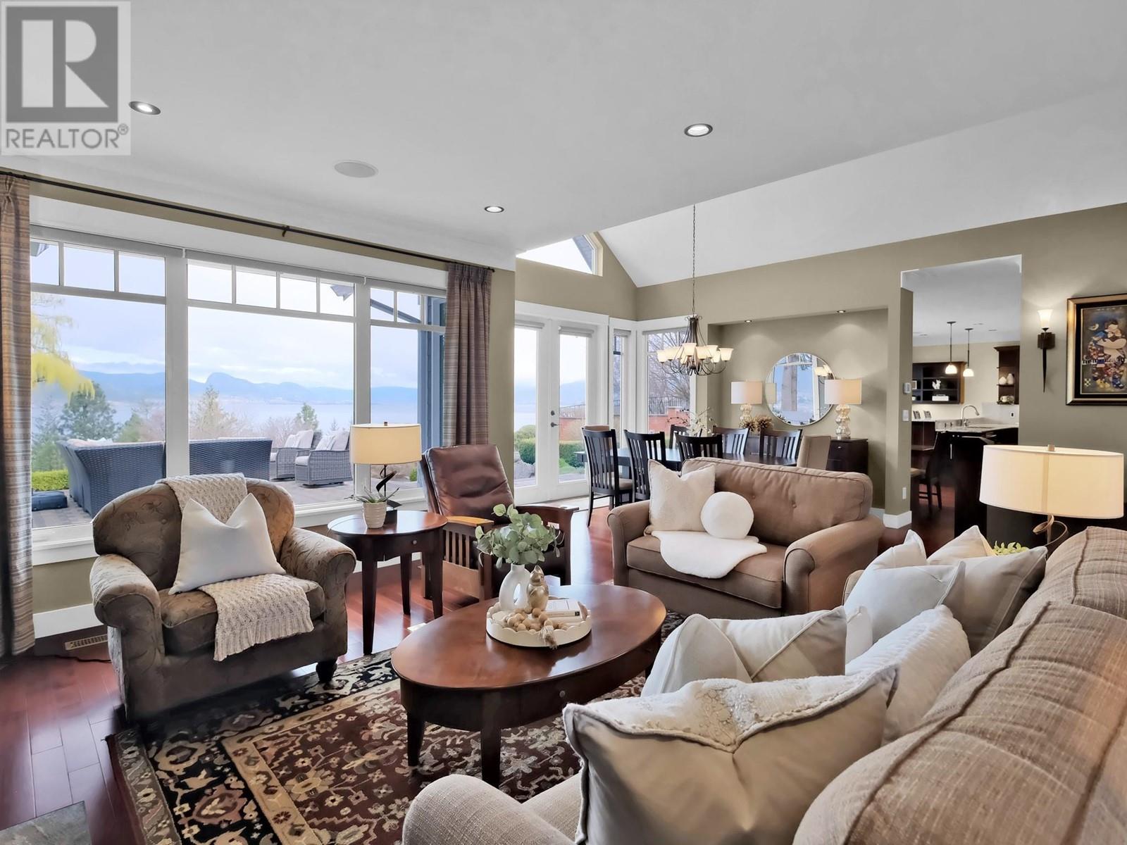 162 Vancouver Place, Penticton, British Columbia  V2A 1A7 - Photo 10 - 10343824
