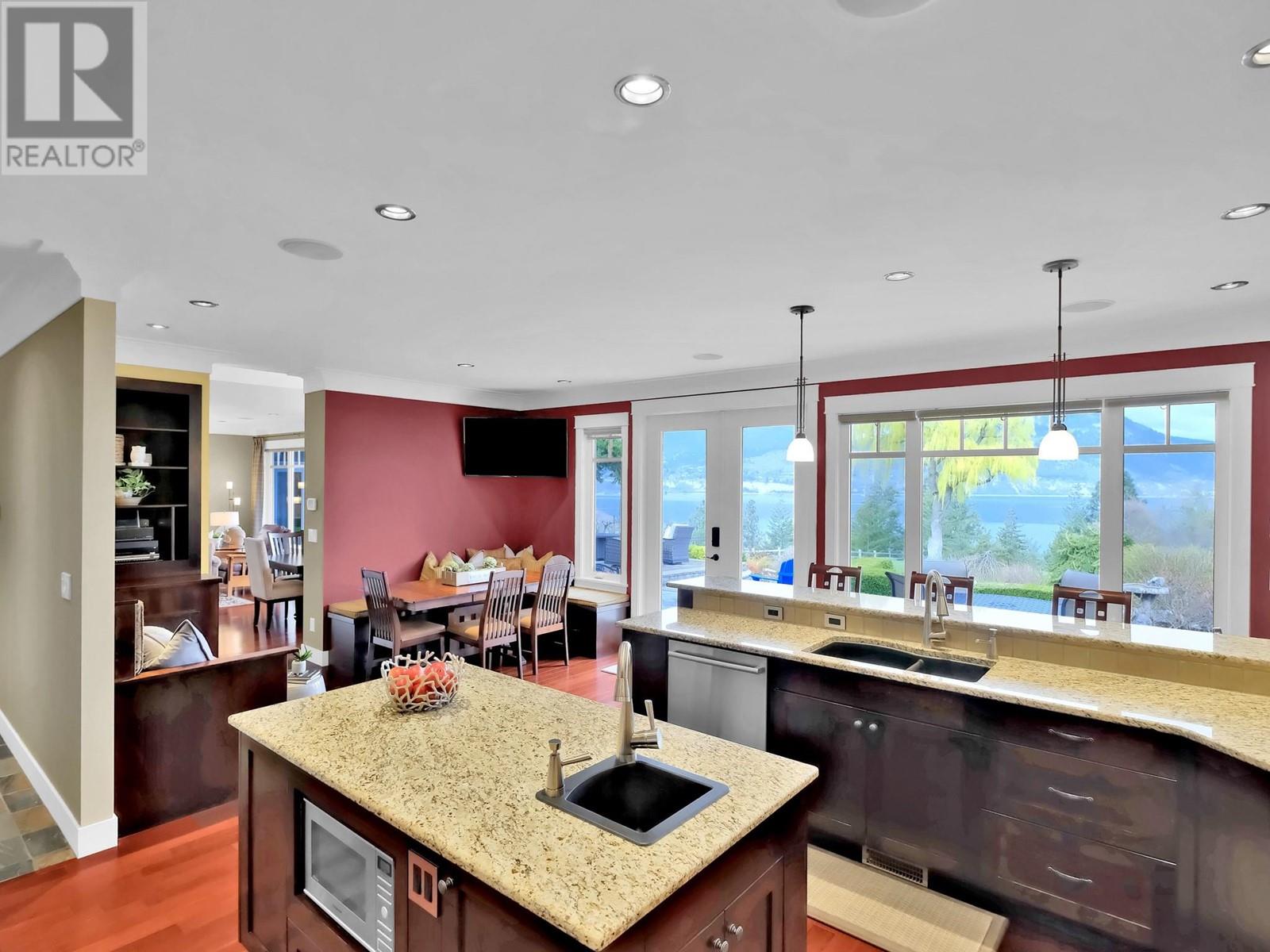 162 Vancouver Place, Penticton, British Columbia  V2A 1A7 - Photo 33 - 10343824