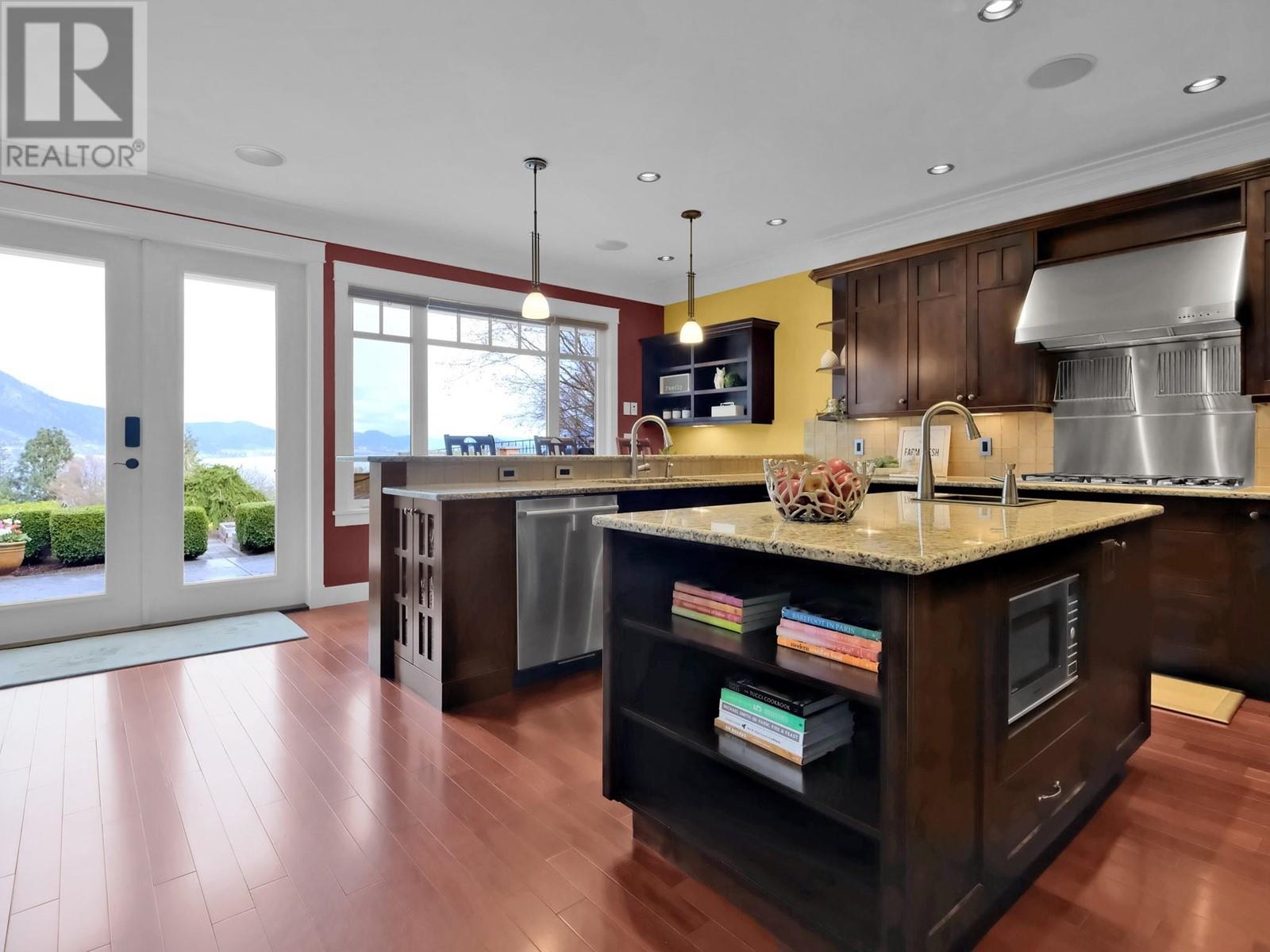 162 Vancouver Place, Penticton, British Columbia  V2A 1A7 - Photo 36 - 10343824