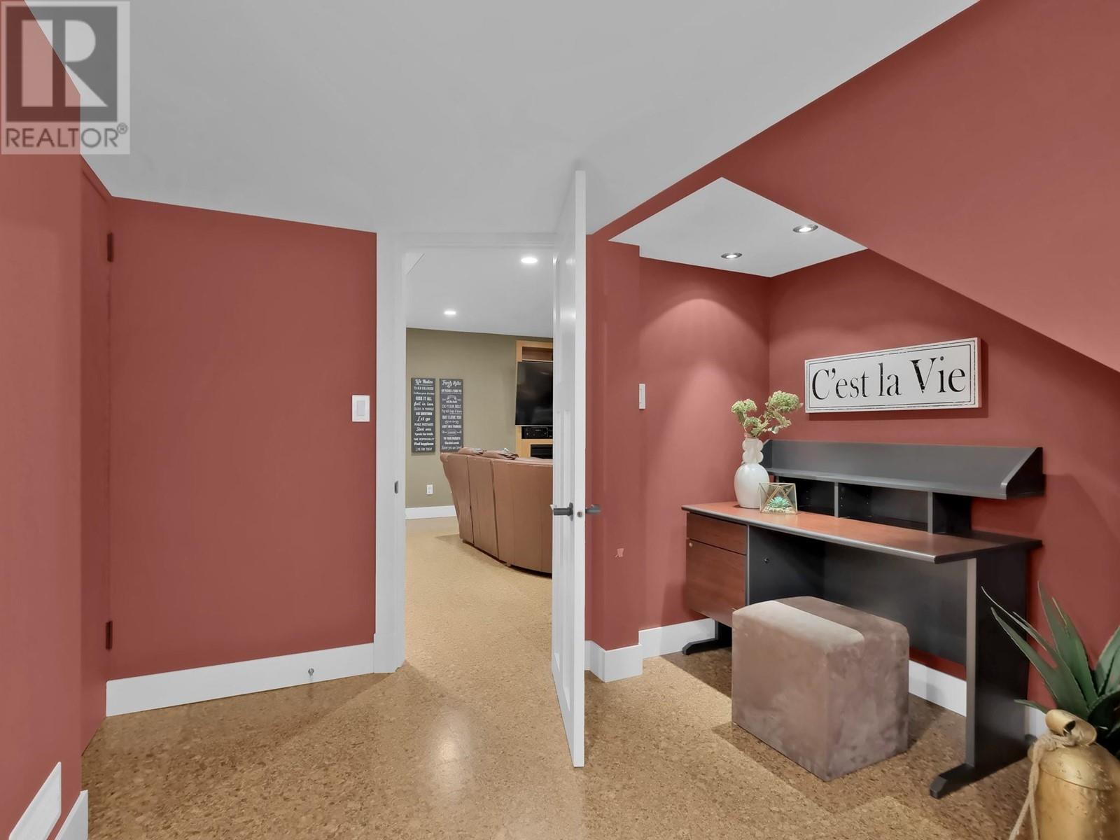 162 Vancouver Place, Penticton, British Columbia  V2A 1A7 - Photo 49 - 10343824