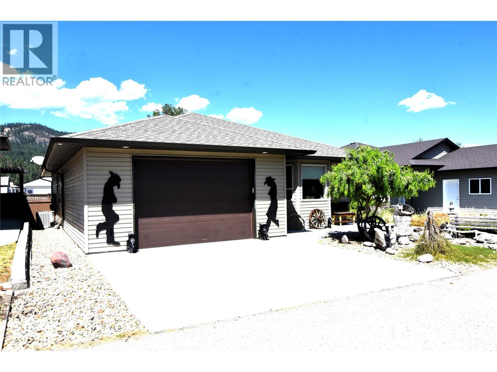 494 Kingfisher Avenue, Vernon, British Columbia  V1H 2A1 - Photo 51 - 10343837