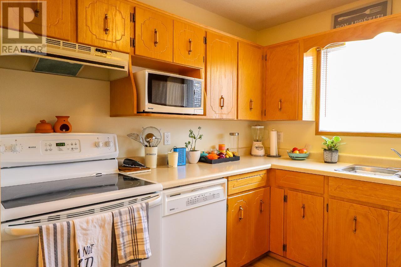 649 Burns Street Unit# 202, Penticton, British Columbia  V2A 4X2 - Photo 8 - 10343505