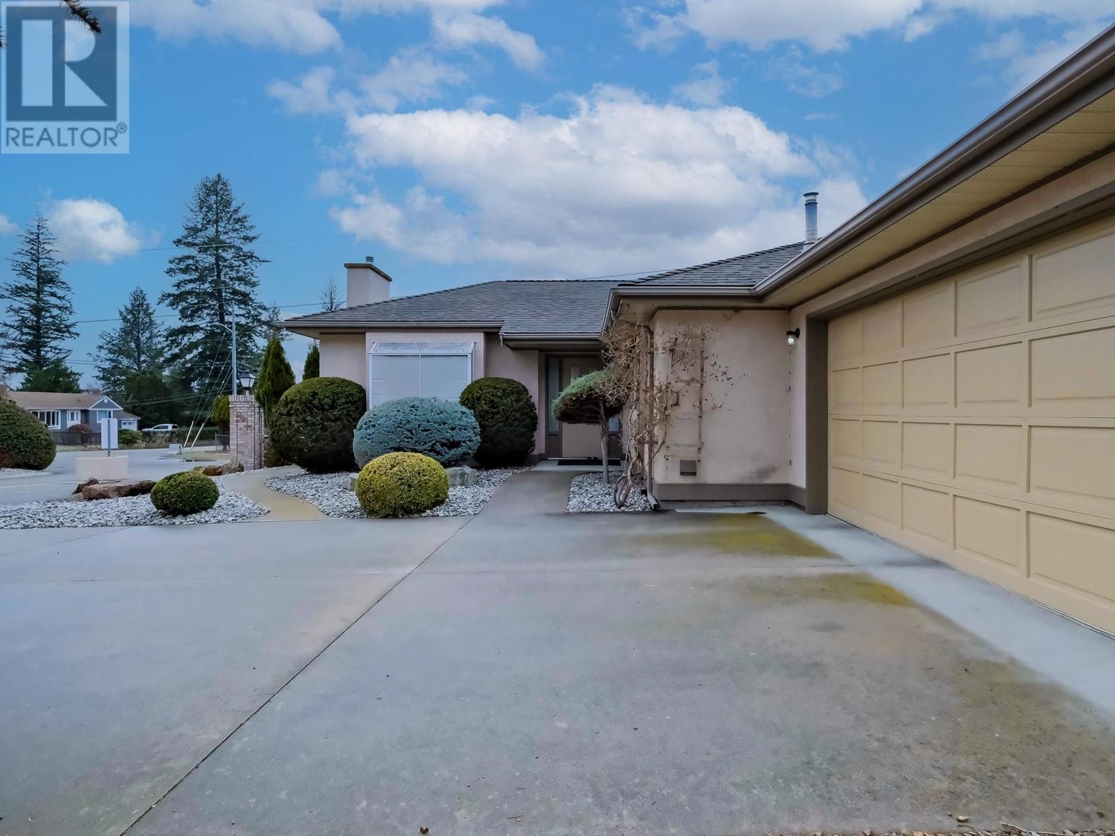 102 Forestbrook Place Unit# 101, Penticton, British Columbia  V2A 7N4 - Photo 35 - 10343892