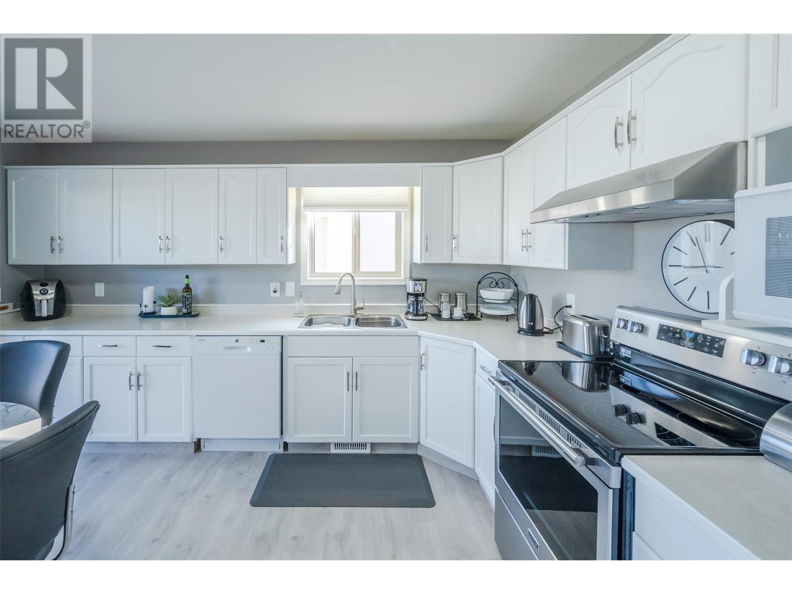 3333 South Main Street Unit# 122, Penticton, British Columbia  V2A 8J8 - Photo 15 - 10343635