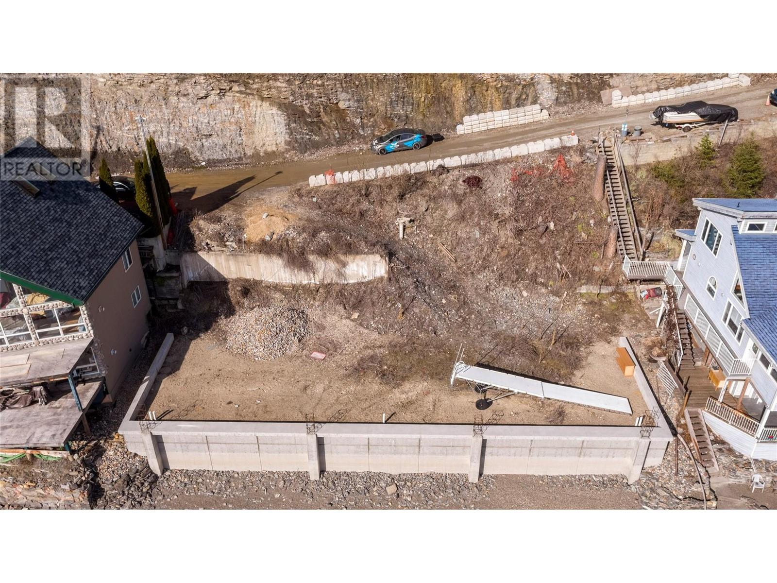 4780 Sunnybrae Canoe Point Road Unit# 10, Tappen, British Columbia  V0E 2X1 - Photo 10 - 10343843