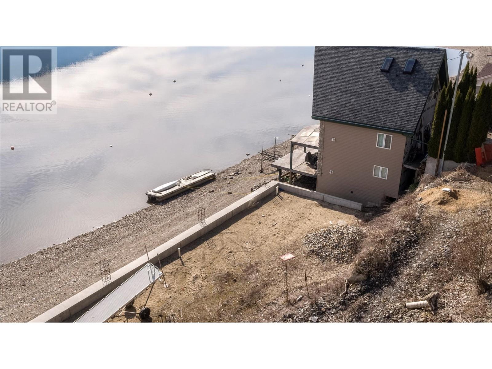 4780 Sunnybrae Canoe Point Road Unit# 10, Tappen, British Columbia  V0E 2X1 - Photo 3 - 10343843