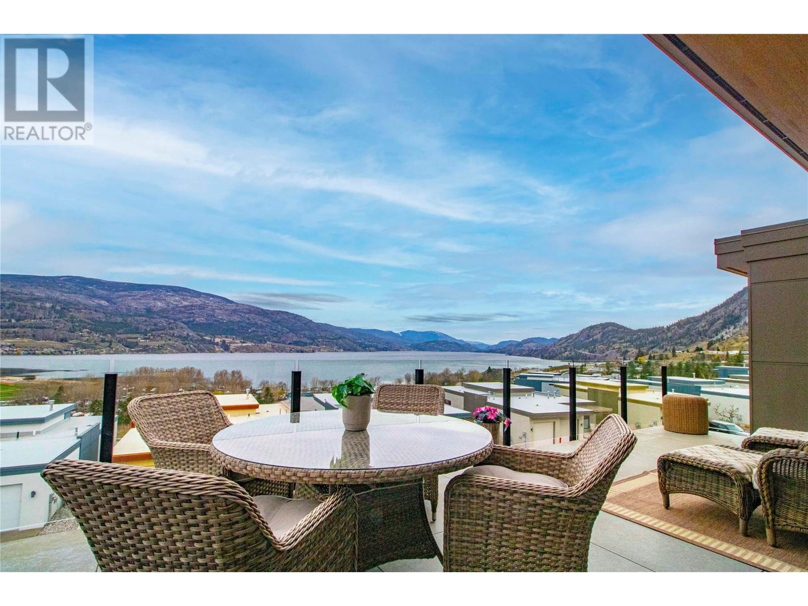 127 View Road, Penticton, British Columbia  V2A 0A6 - Photo 2 - 10343564
