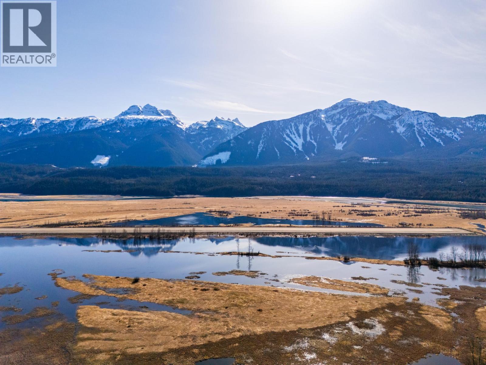 2323 Airport Way, Revelstoke, British Columbia  V0E 2S3 - Photo 6 - 10343517