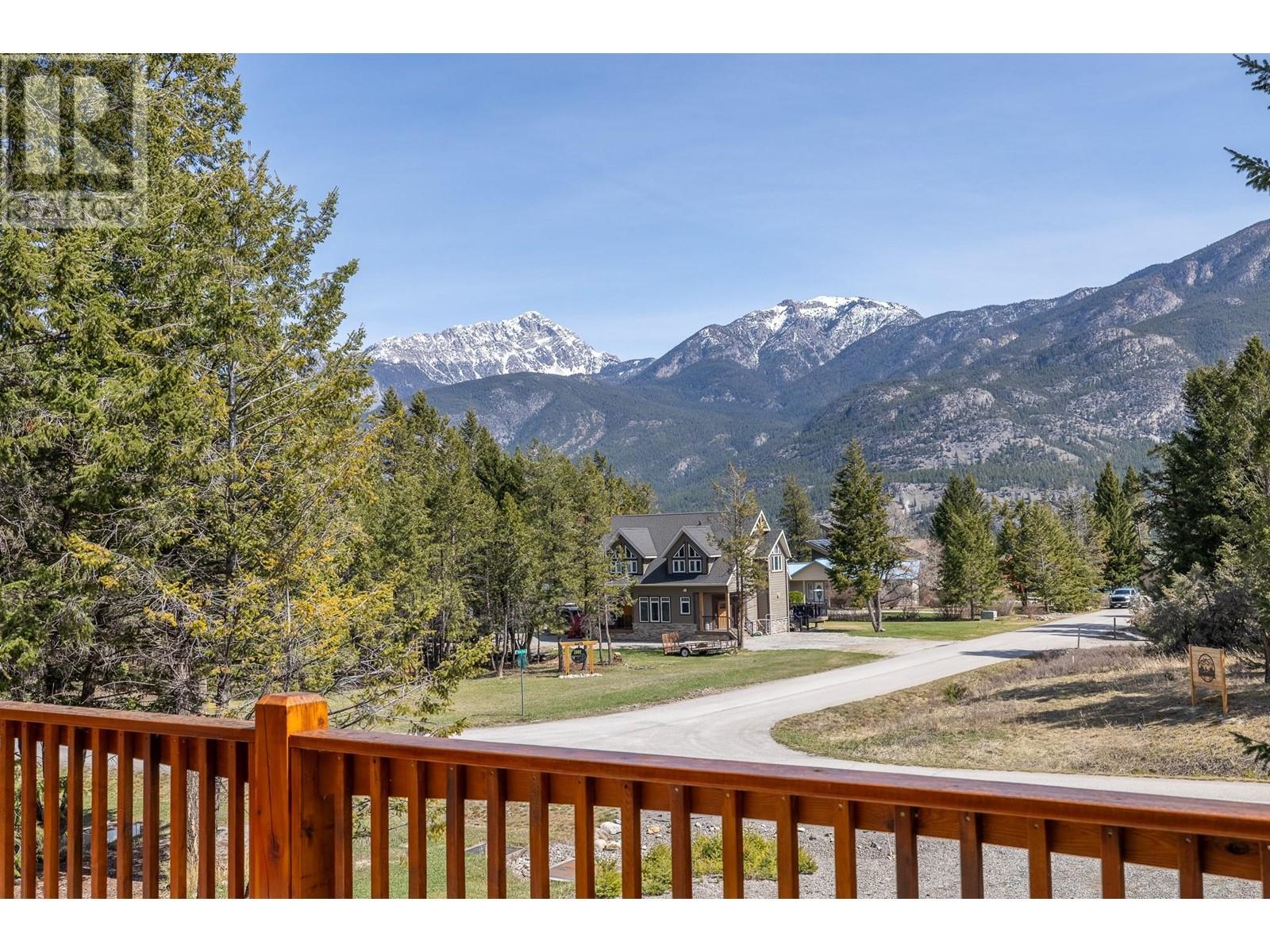 6992 Columbia Ridge Drive, Fairmont Hot Springs, British Columbia  V0B 1L2 - Photo 31 - 10343850