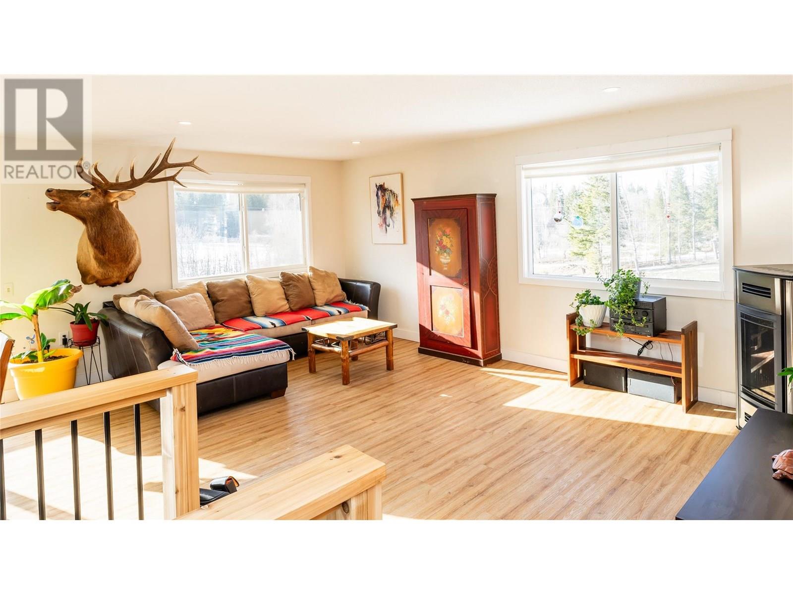 3660 63 Street Se, Salmon Arm, British Columbia  V1E 1W9 - Photo 7 - 10343920