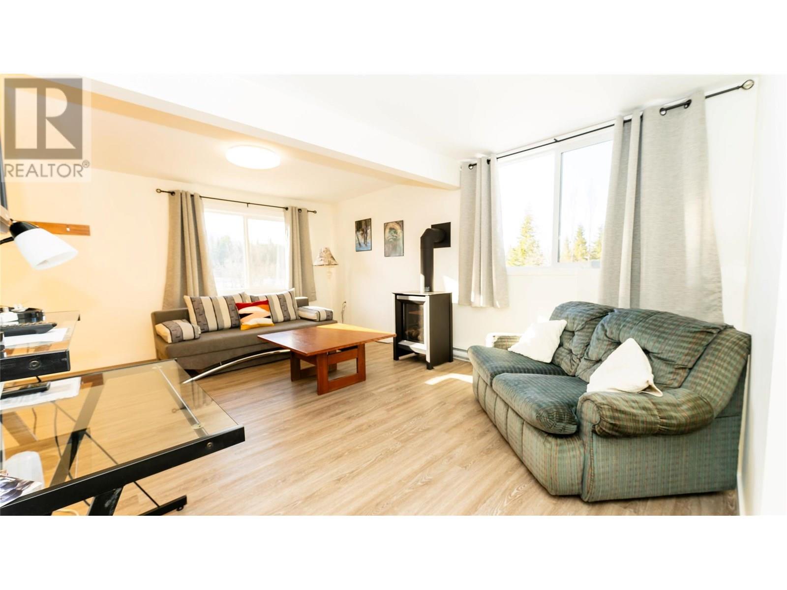 3660 63 Street Se, Salmon Arm, British Columbia  V1E 1W9 - Photo 9 - 10343920