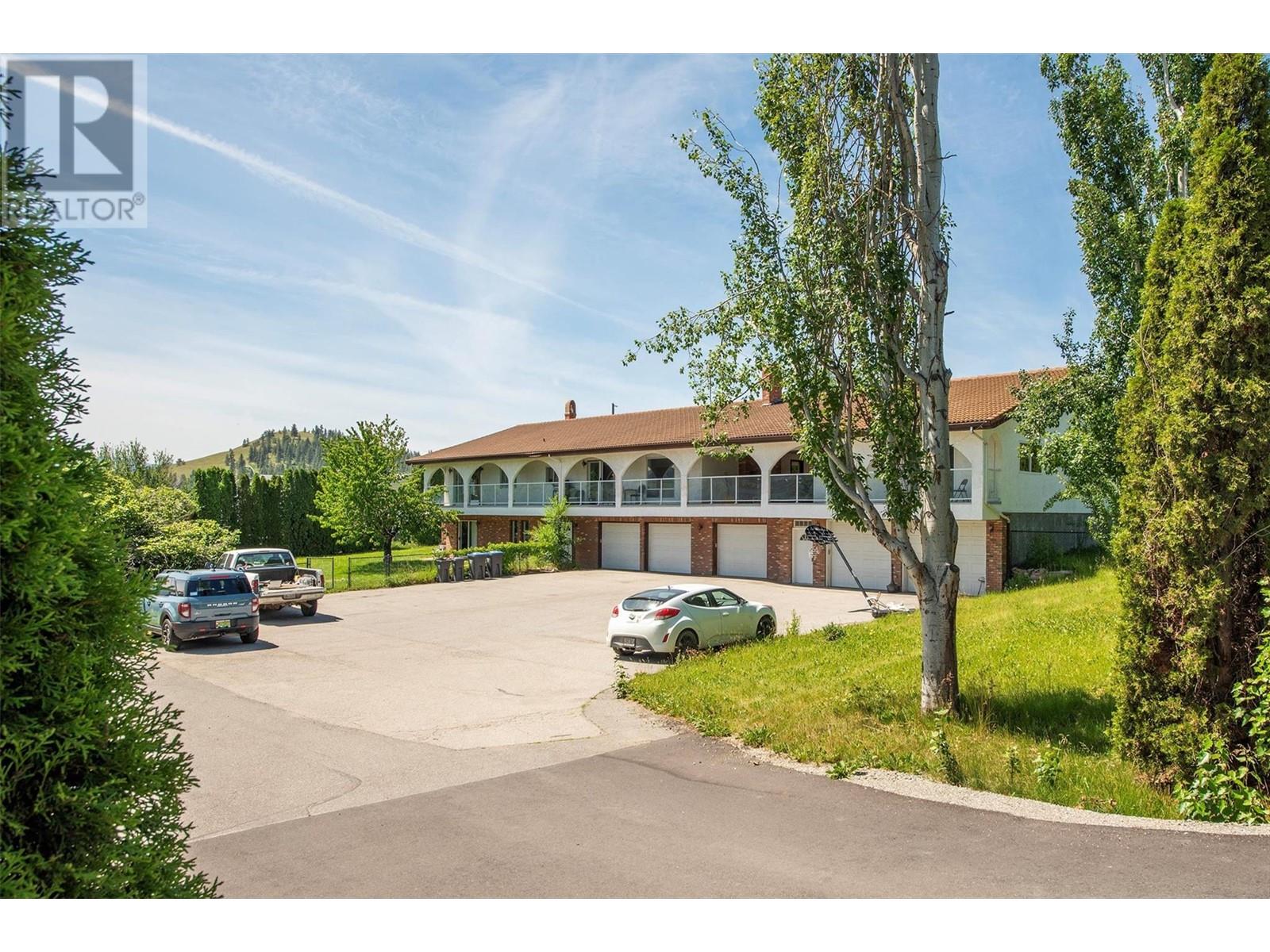 215 Arab Road, Kelowna, British Columbia  V1V 2G8 - Photo 2 - 10343776