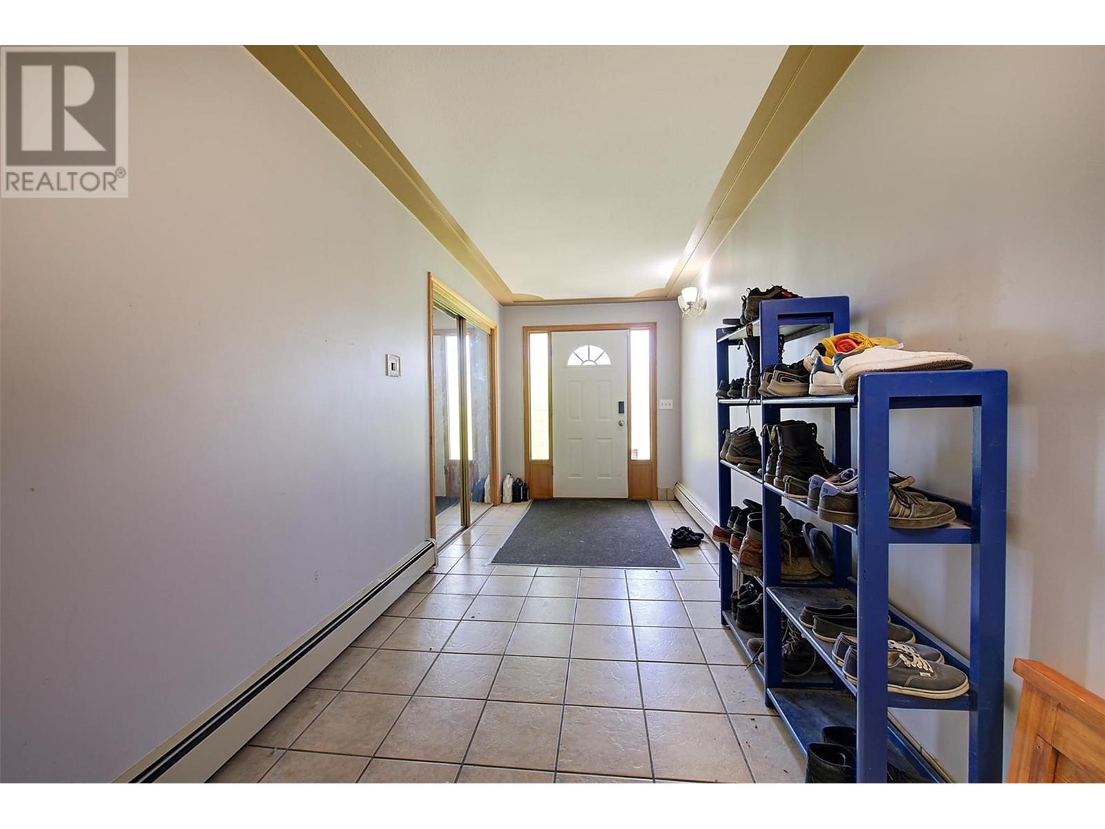 215 Arab Road, Kelowna, British Columbia  V1V 2G8 - Photo 28 - 10343776