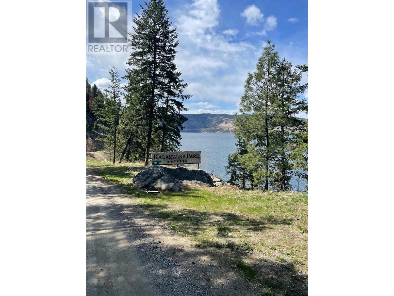 5649 Cosens Bay Road Unit# 8, Coldstream, British Columbia  V1B 1N8 - Photo 10 - 10343804