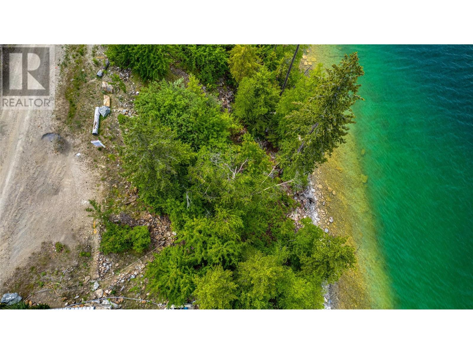 5649 Cosens Bay Road Unit# 8, Coldstream, British Columbia  V1B 1N8 - Photo 11 - 10343804