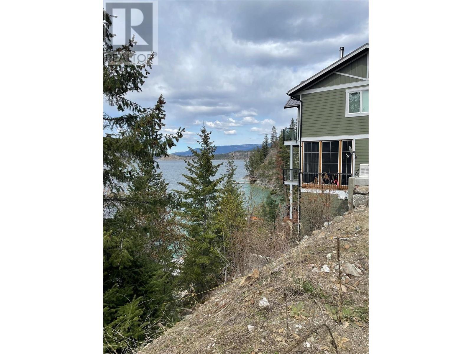 5649 Cosens Bay Road Unit# 8, Coldstream, British Columbia  V1B 1N8 - Photo 18 - 10343804