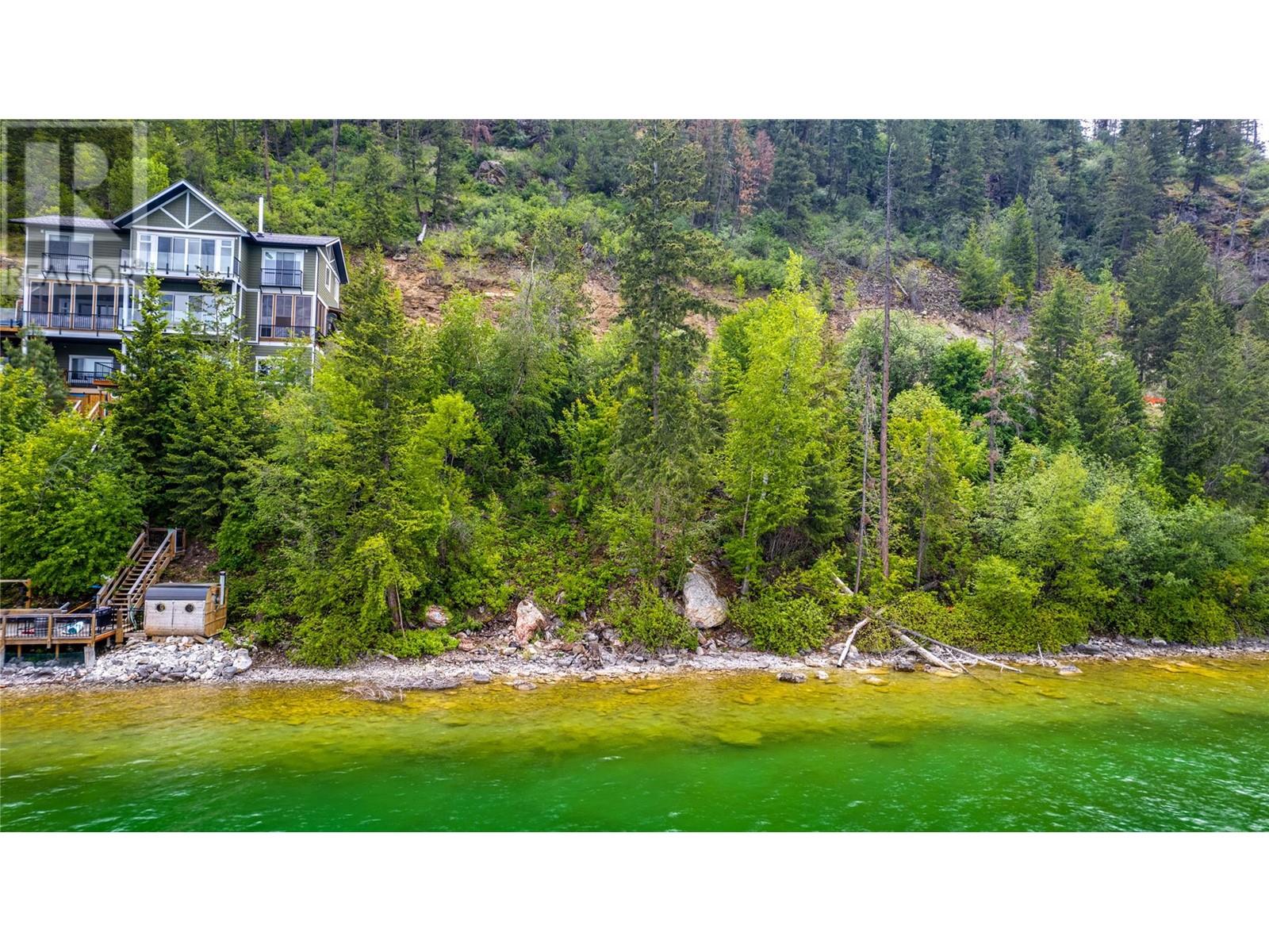 5649 Cosens Bay Road Unit# 8, Coldstream, British Columbia  V1B 1N8 - Photo 7 - 10343804