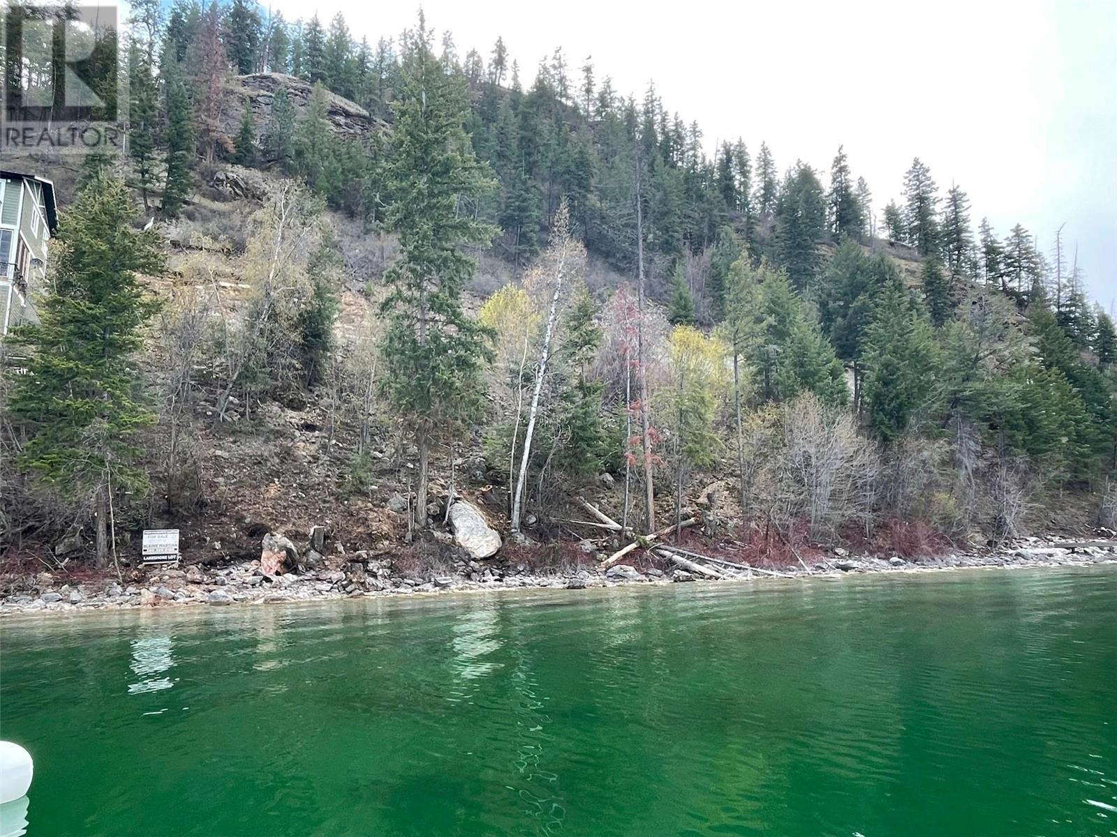 5649 Cosens Bay Road Unit# 8, Coldstream, British Columbia  V1B 1N8 - Photo 9 - 10343804