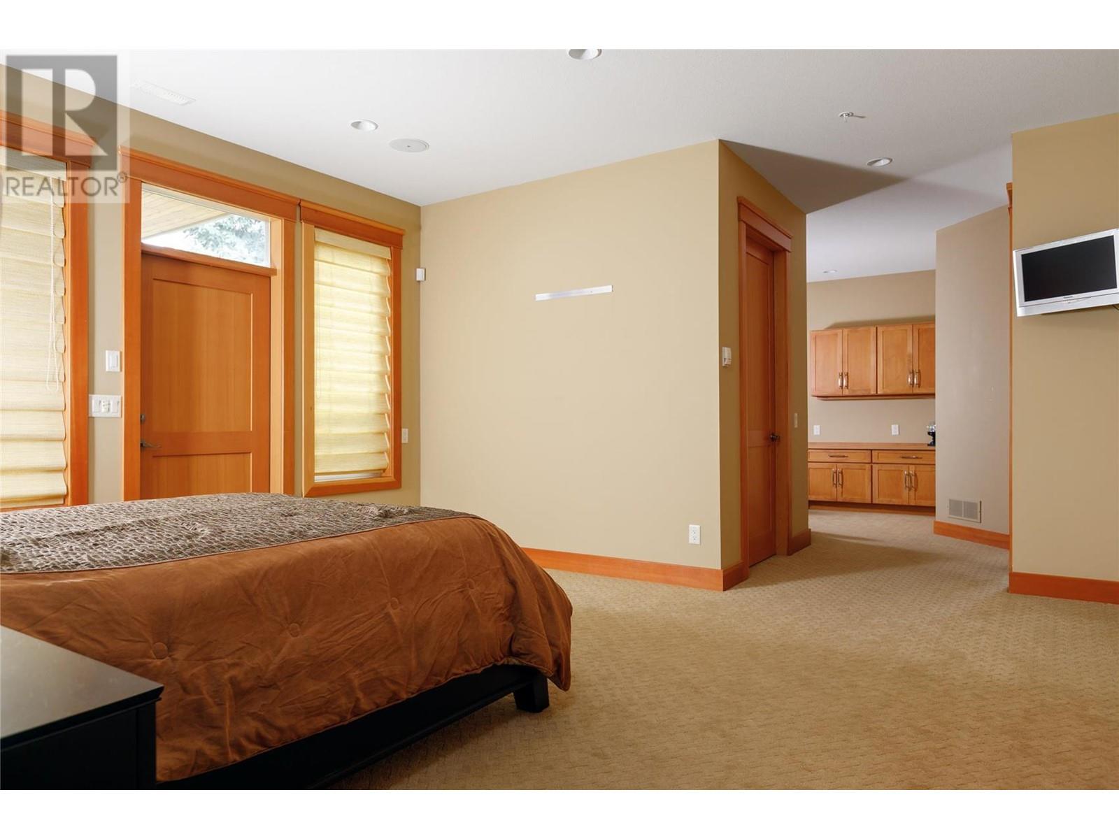 450 Niblick Court, Vernon, British Columbia  V1H 1V6 - Photo 37 - 10343271