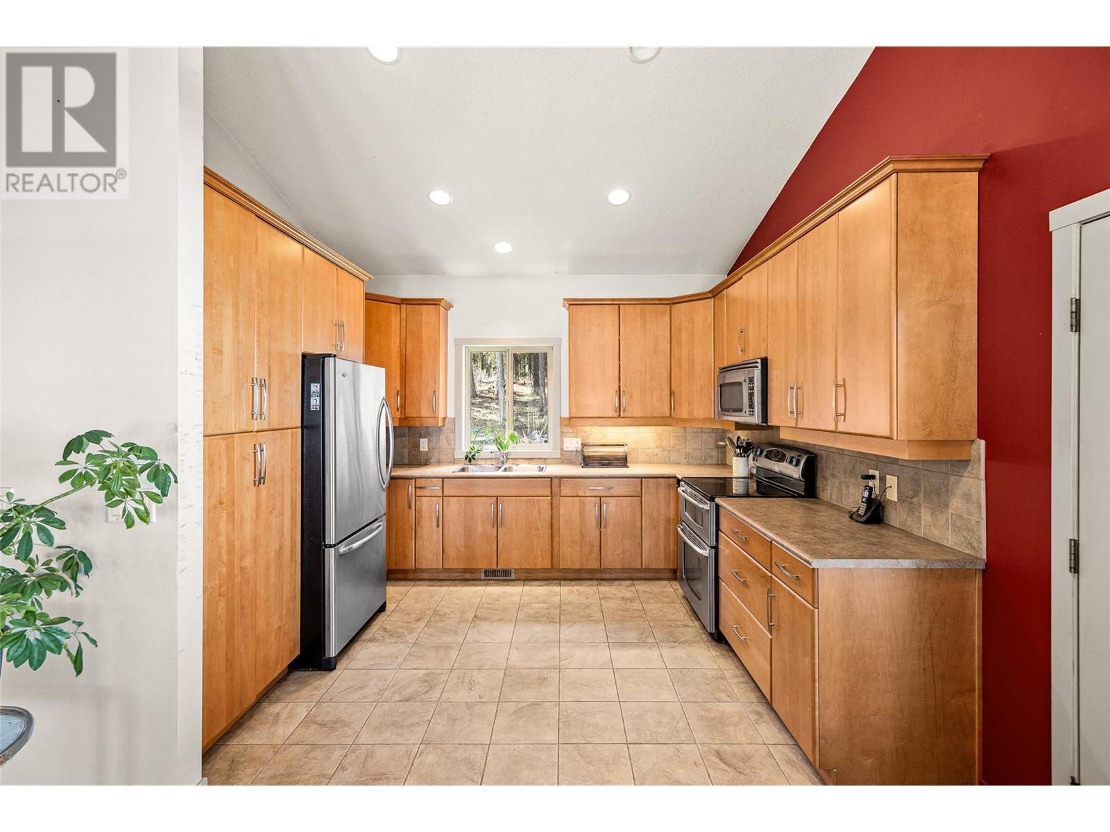 3410 Preston Road, West Kelowna, British Columbia  V4T 1V9 - Photo 10 - 10342907