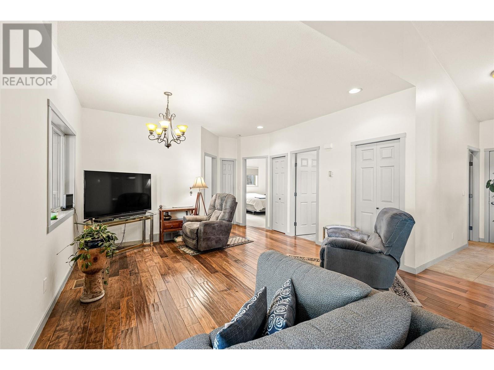 3410 Preston Road, West Kelowna, British Columbia  V4T 1V9 - Photo 7 - 10342907