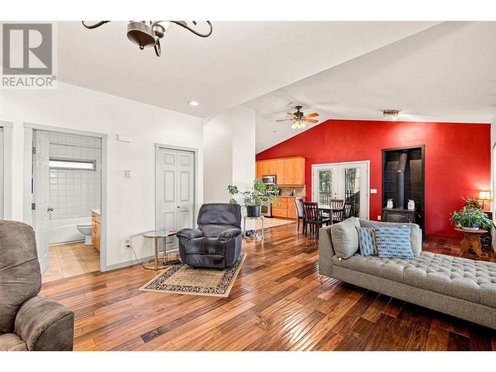 3410 Preston Road, West Kelowna, British Columbia  V4T 1V9 - Photo 9 - 10342907