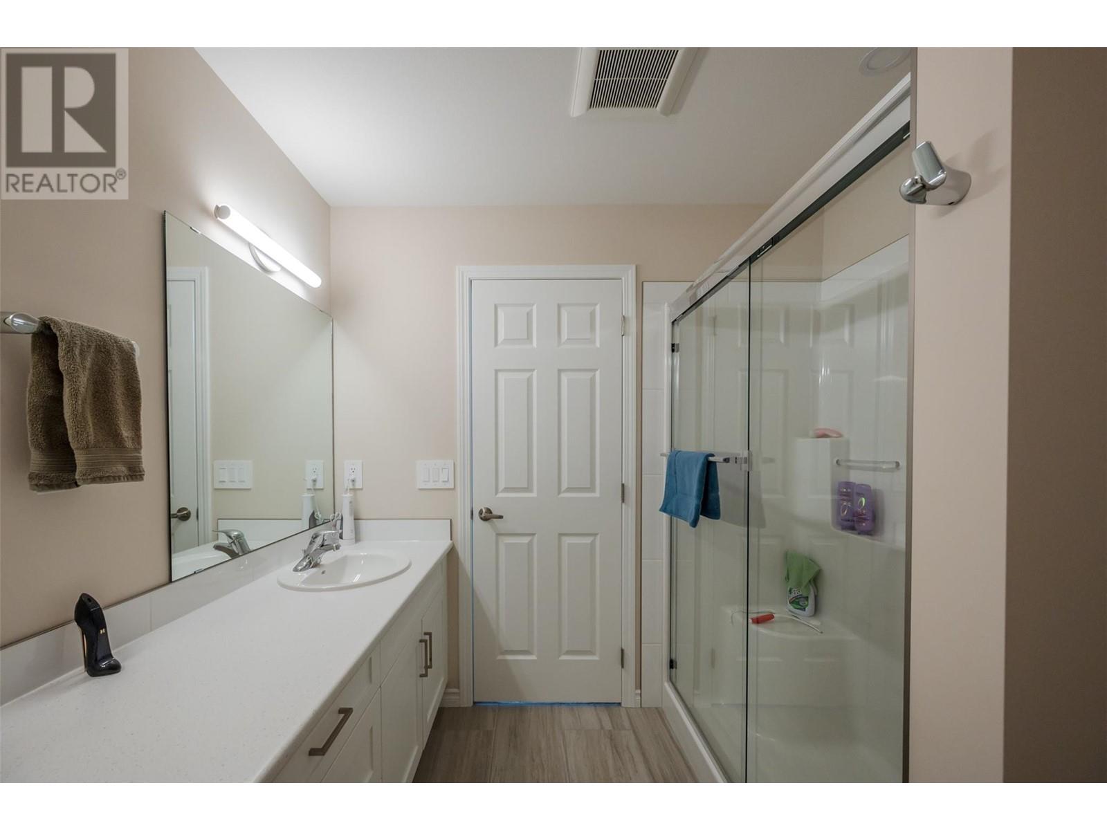 3362 Skaha Lake Road Unit# 601, Penticton, British Columbia  V2A 6G4 - Photo 14 - 10343991