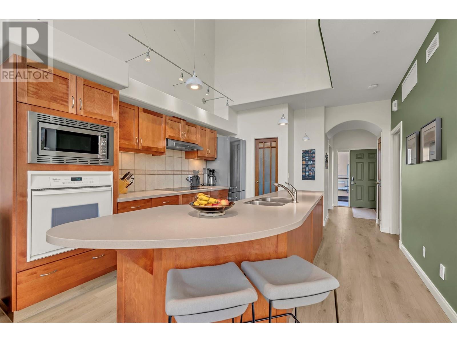 250 Marina Way Unit# 506, Penticton, British Columbia  V2A 1H4 - Photo 16 - 10344125