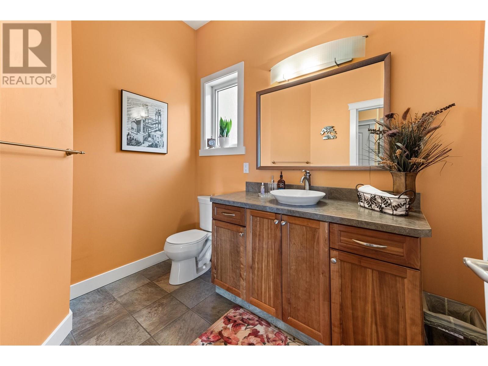 1576 Holden Road, Penticton, British Columbia  V2A 8M9 - Photo 18 - 10343806