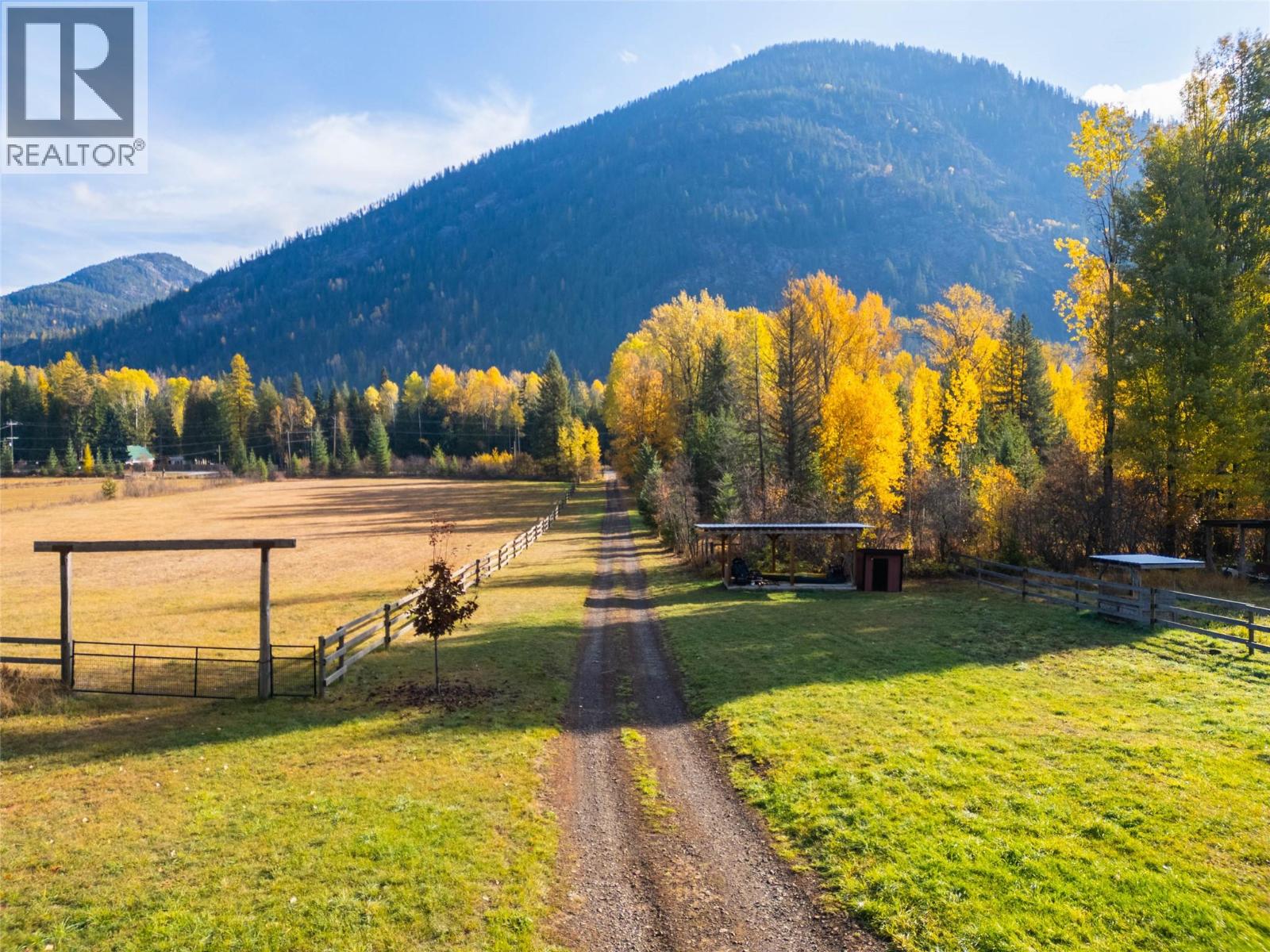 8774 6 Highway, Salmo, British Columbia  V0G 1Z0 - Photo 68 - 10343213