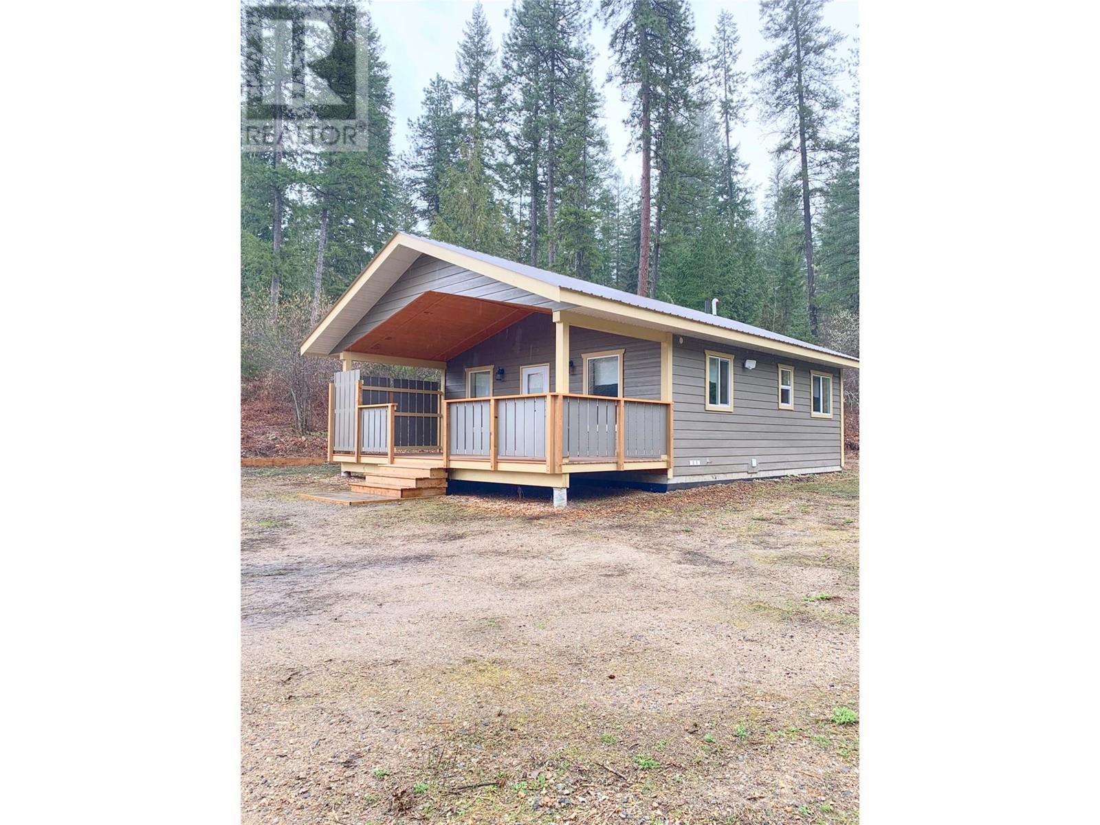 5541 Ducksway Road, Winlaw, British Columbia  V0G 2J0 - Photo 1 - 10342878