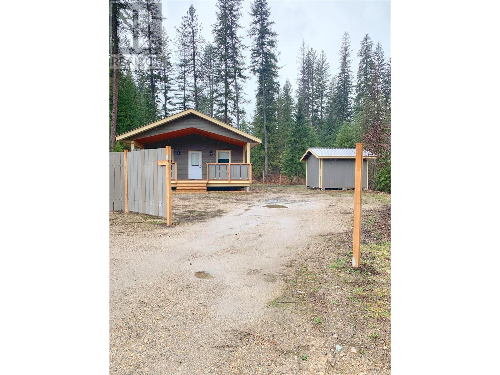 5541 Ducksway Road, Winlaw, British Columbia  V0G 2J0 - Photo 2 - 10342878