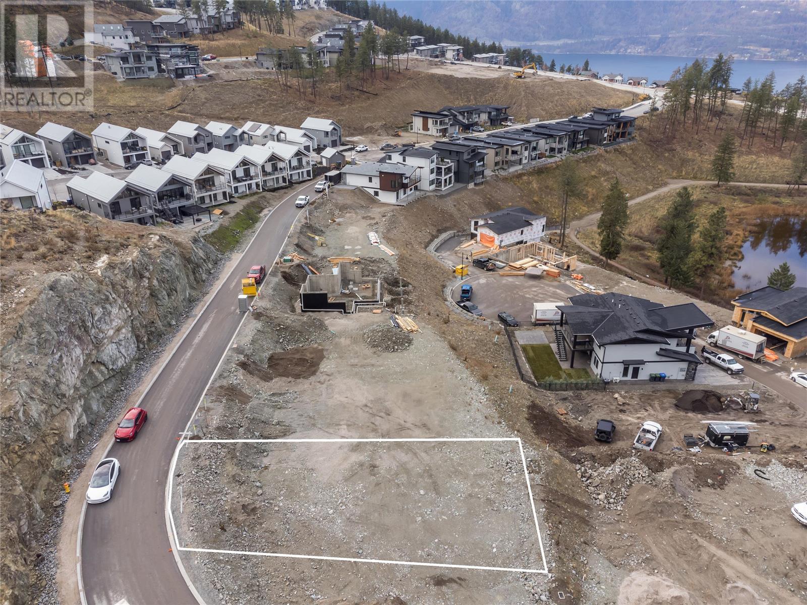 1960 Northern Flicker Court Unit# 8, Kelowna, British Columbia  V1V 0G3 - Photo 4 - 10344195