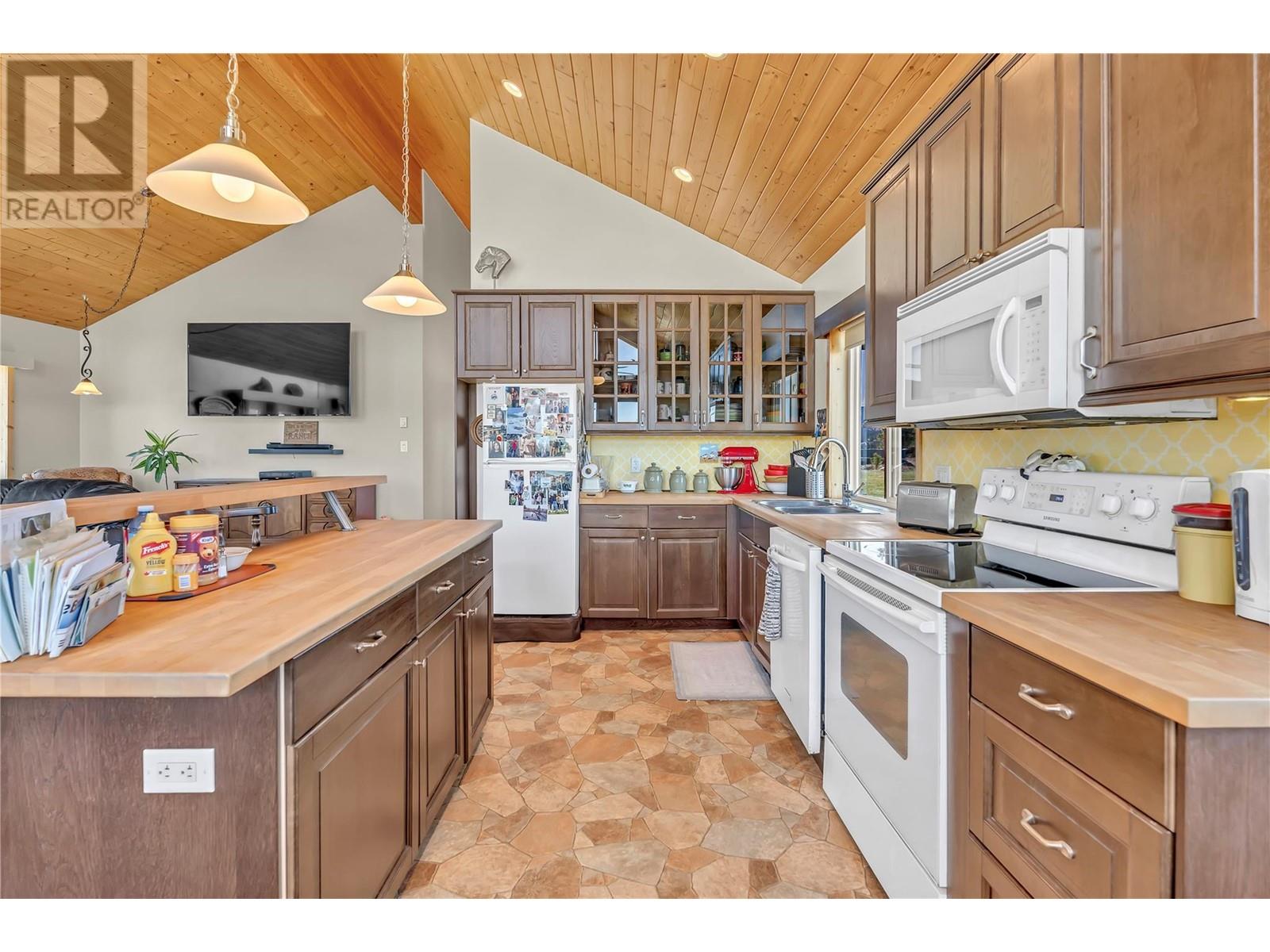 529 Copper Mountain Road, Princeton, British Columbia  V0X 1W0 - Photo 17 - 10343155