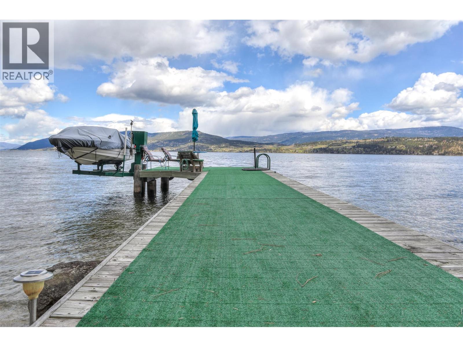 3765 Westside Road N, Kelowna, British Columbia  V1Z 3W8 - Photo 3 - 10344033