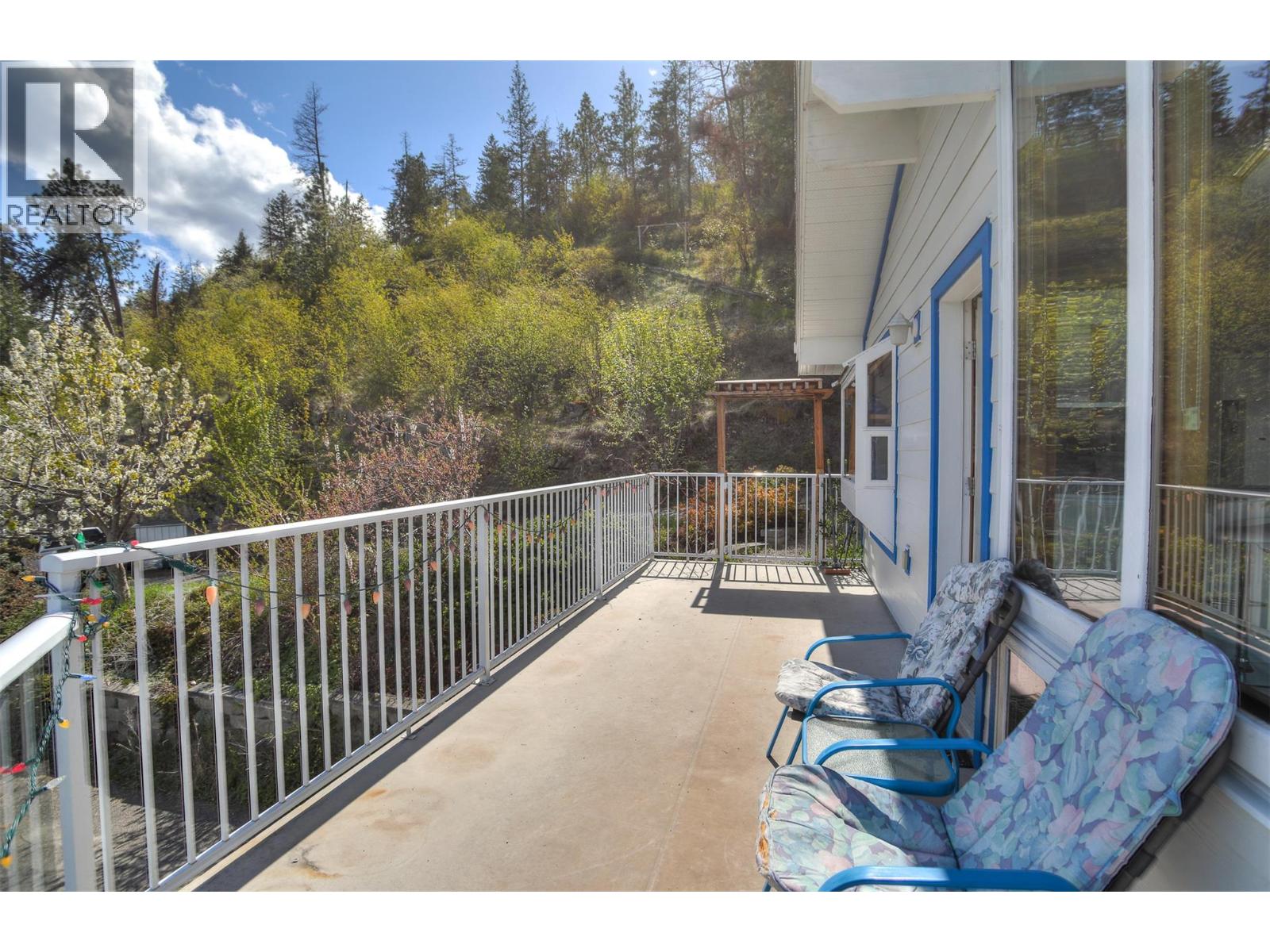 3765 Westside Road N, Kelowna, British Columbia  V1Z 3W8 - Photo 39 - 10344033