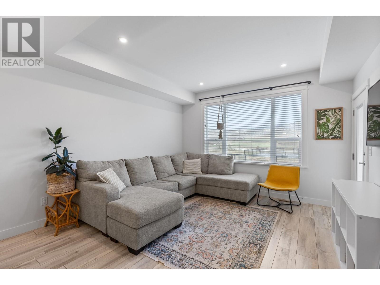 8800 Dallas Drive Unit# 162, Kamloops, British Columbia  V2C 0G8 - Photo 3 - 10344805