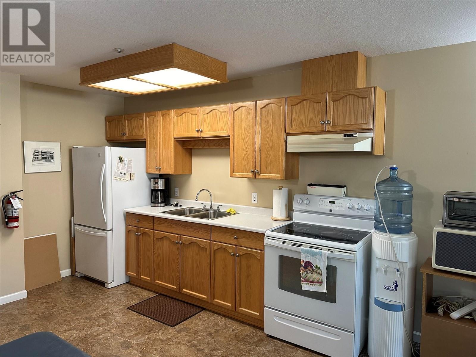 1445 Halifax Street Unit# 309, Penticton, British Columbia  V2A 8M8 - Photo 18 - 10344699